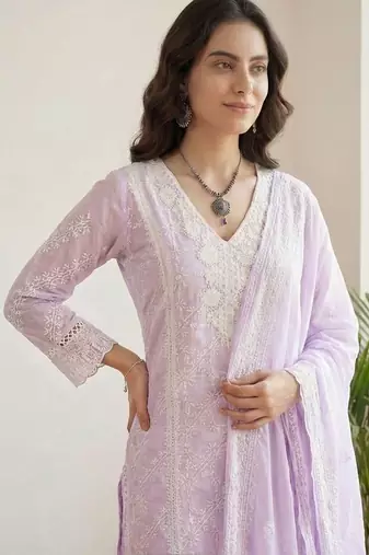 Women Ethnic Motifs Embroidered Regular Thread Work Pure Cotton Kurta with Trousers & With Dupatta