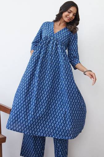 Ethnic Motifs Printed Pure Cotton Kurta With Trousers