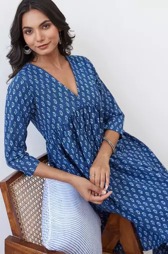 Ethnic Motifs Printed Pure Cotton Kurta With Trousers
