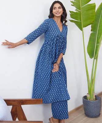Ethnic Motifs Printed Pure Cotton Kurta With Trousers 4
