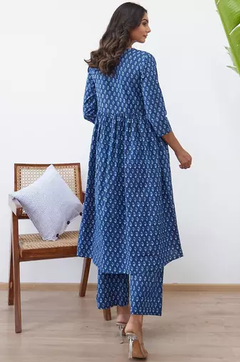 Ethnic Motifs Printed Pure Cotton Kurta With Trousers