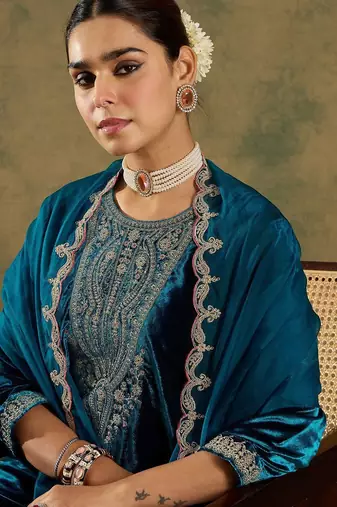 Ethnic Motifs Embroidered Regular Velvet Straight Kurta with Trousers & Dupatta