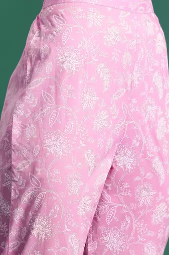 Women Floral Printed Regular Pure Cotton Kurta with Trousers