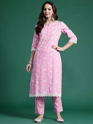 Women Floral Printed Regular Pure Cotton Kurta with Trousers 4