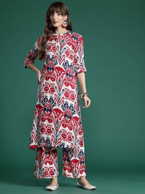 Ethnic Motifs Printed Kurta with Palazzos 4
