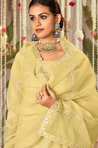 Women Ethnic Motifs Embroidered Regular Thread Work Kurta with Trousers & With Dupatta