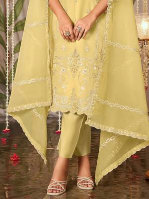 Women Ethnic Motifs Embroidered Regular Thread Work Kurta with Trousers & With Dupatta 4