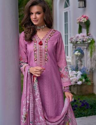Embroidered Regular Thread Work Pure Cotton Kurta With Trousers & Dupatta 2