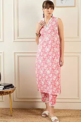 Women Pink Kurta Sets