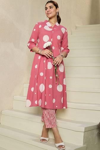 Geometric Printed V-Neck Pure Cotton A-line Kurta With Trousers