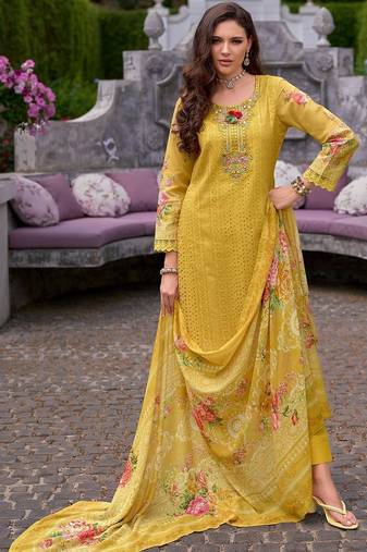Women Floral Embroidered Cotton Kurta with Trousers & Dupatta