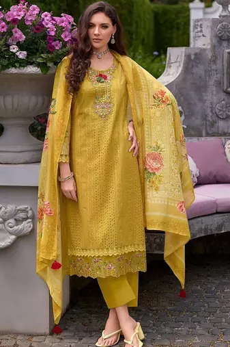Women Floral Embroidered Cotton Kurta with Trousers & Dupatta