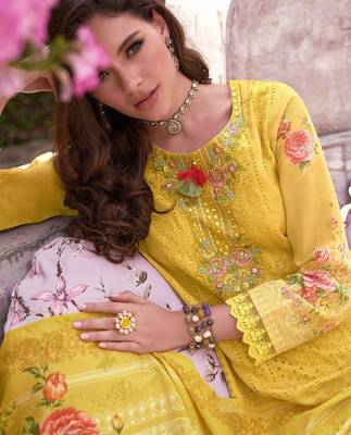 Women Floral Embroidered Cotton Kurta with Trousers & Dupatta 4