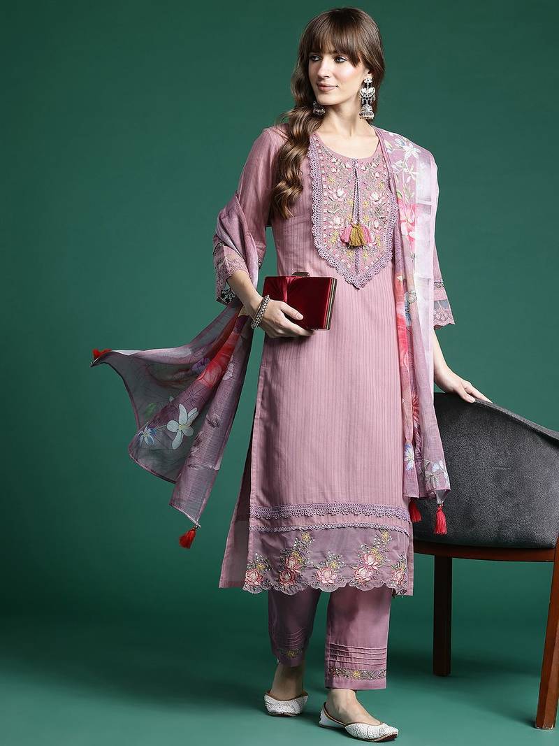 Floral Embroidered Thread Work Linen Kurta with Trousers & Dupatta