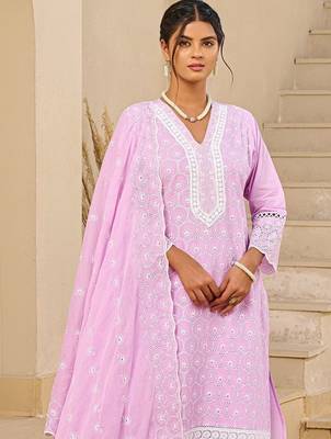 women ethnic motifs embroidered regular thread work  cotton kurta with trousers & with dupatta 2