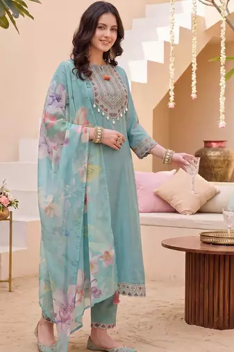 Women Ethnic Motifs Embroidered Regular Thread Work Kurta with Trousers & With Dupatta