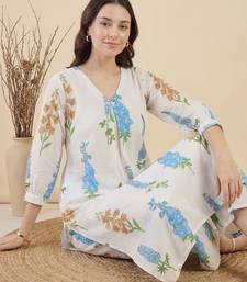 Women Floral Printed Regular Pure Cotton Kurta with Trousers