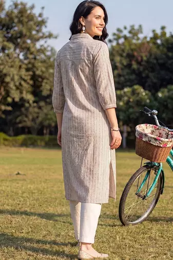 Women Striped Regular Pure Cotton Kurta with Trousers