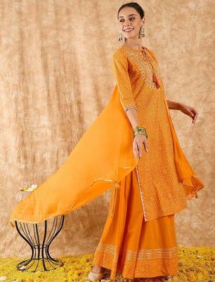 Bandhani Printed Straight Gotta Patti Kurta with Skirt & Dupatta 1