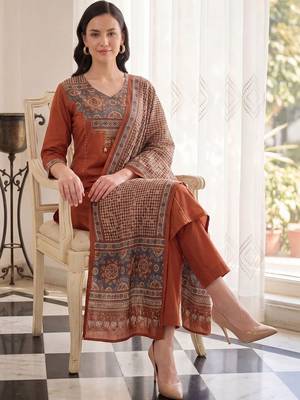 Women Ethnic Motifs Embroidered Regular Thread Work Pure Cotton Kurta with Trousers & With Dupatta 1