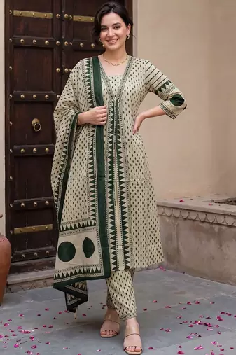 Women Printed Regular Pure Cotton Kurta with Trousers & With Dupatta