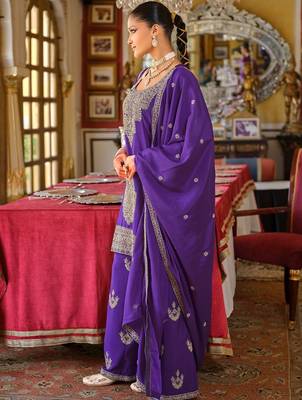 Ethnic Motifs Embroidered Chinon Beads And Stones Kurta With Palazzos & Dupatta 3