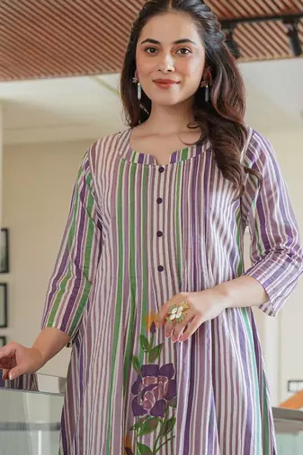 Floral Printed Notch Neck A Line Pure Cotton Kurta With Trousers