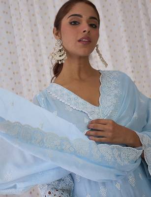 Ethnic Embroidered V-Neck Thread Work Pure Cotton Kurta with Trousers & Dupatta 2