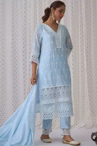 Ethnic Embroidered V-Neck Thread Work Pure Cotton Kurta with Trousers & Dupatta