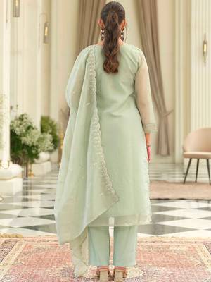 Ethnic Motifs Embroidered Sequinned Kurta With Trousers & Dupatta 3