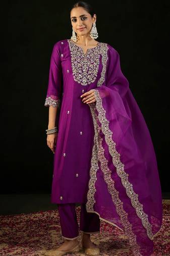 Notched Neck Floral Embroidered Liva Kurta with Trouser & Dupatta