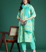 Floral Printed Pure Cotton Kurta with Trousers & With Dupatta