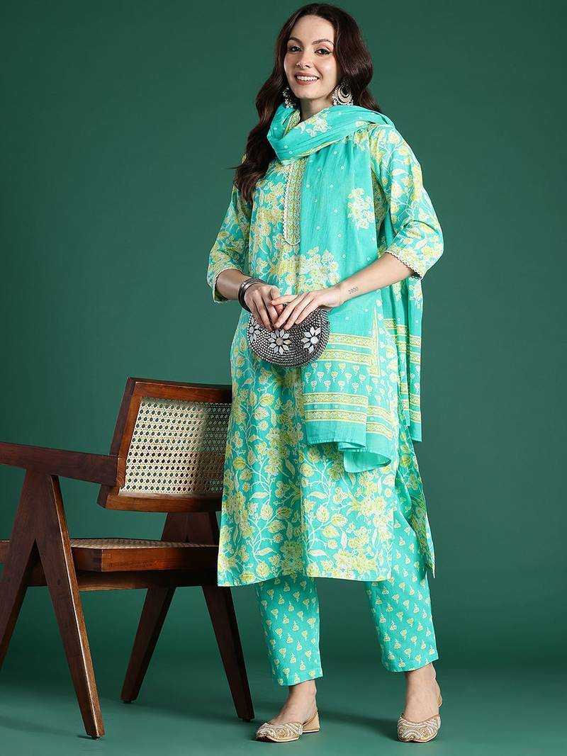 Floral Printed Pure Cotton Kurta with Trousers & With Dupatta