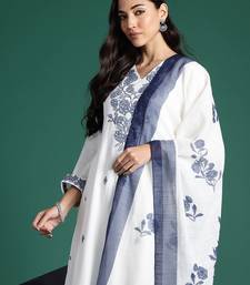 Floral Embroidered Thread Work Pure Cotton Kurta with Trousers & With Dupatta