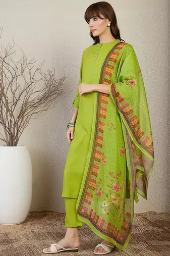 Women Ethnic Motifs Embroidered Regular Kurta, Trousers With Dupatta