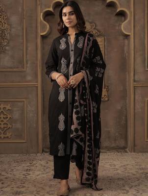 Women Ethnic Motifs Embroidered Thread Work Cotton Kurta with Trousers & Dupatta 3