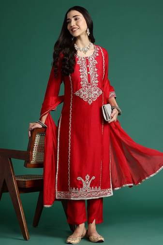 Ethnic Motifs Embroidered Kurta with Trousers & With Dupatta