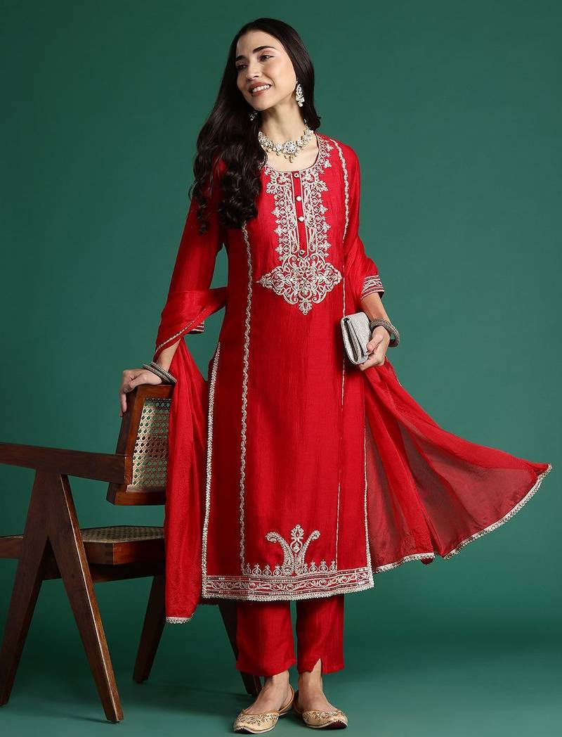 Ethnic Motifs Embroidered Kurta with Trousers & With Dupatta