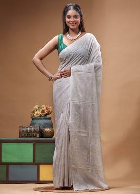 offwhite silk blend stitch saree with self hand-embroidered floral pallu 1
