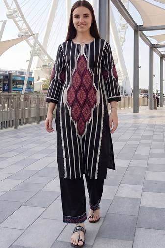 Women Printed Regular Pure Cotton Kurta with Palazzos