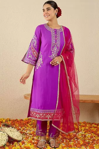 Floral Yoke Design Round Neck Thread Work Straight Kurta & Dupatta with Trousers