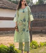 Women Floral Printed Regular Pure Cotton A-Line Kurta with Trousers