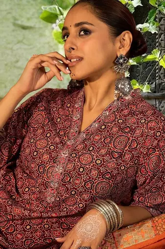 Women Printed Regular Pure Cotton Kurta with Trousers