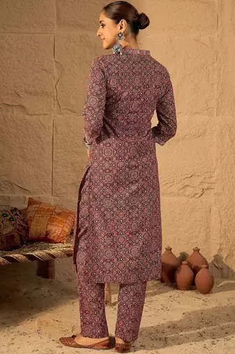 Women Printed Regular Pure Cotton Kurta with Trousers