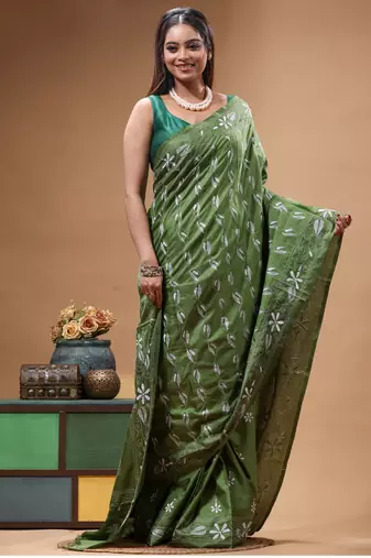 green silk blend stitch saree with offwhite hand-embroidered floral pallu
