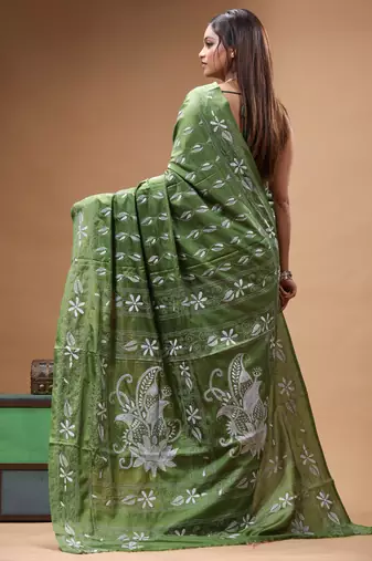 green silk blend stitch saree with offwhite hand-embroidered floral pallu