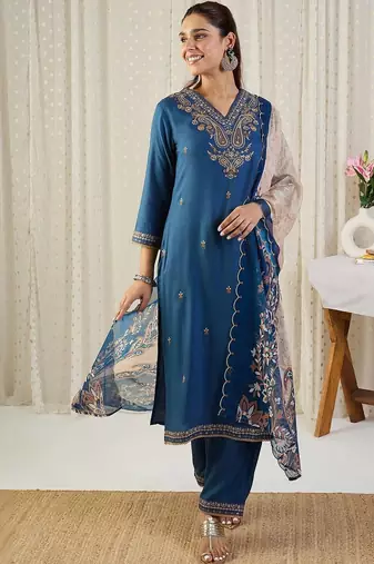 Ethnic Motifs Embroidered V-Neck Thread Work Kurta With Trousers & Dupatta