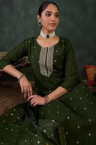 Women Ethnic Motifs Embroidered Kurta with Trousers & Dupatta