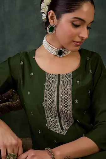 Women Ethnic Motifs Embroidered Kurta with Trousers & Dupatta