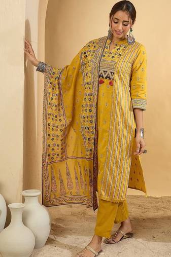 Women Ethnic Motifs Printed Regular Pure Cotton Kurta with Trousers & With Dupatta